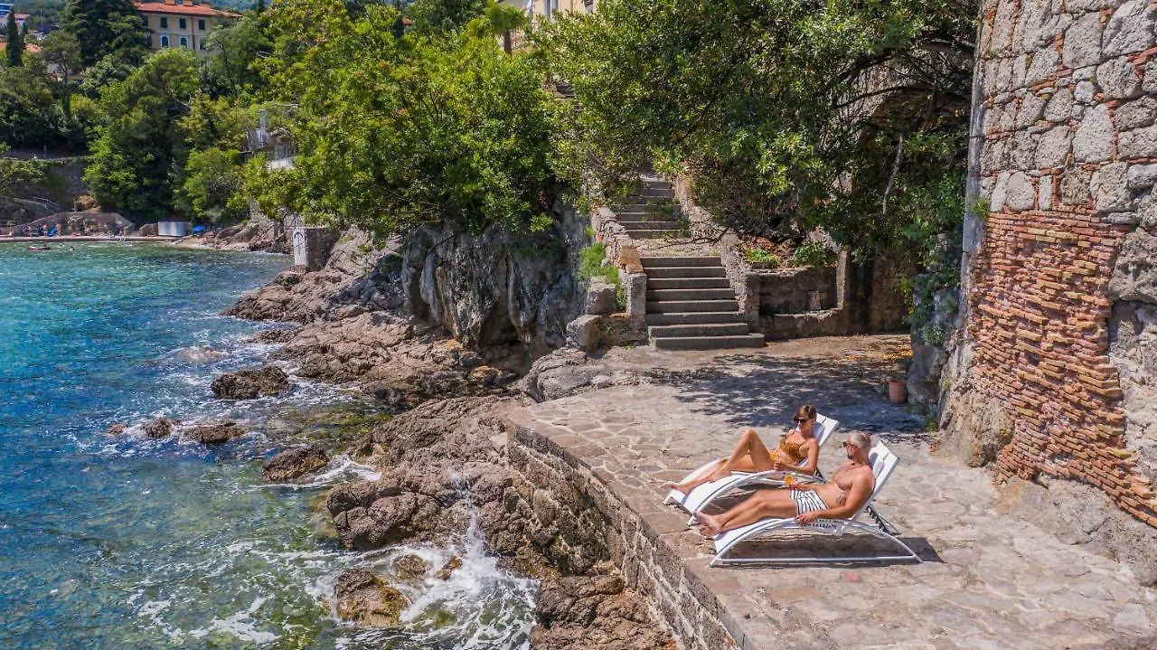 Seaside Apartment Volosko On The Beach Опатия Хорватия